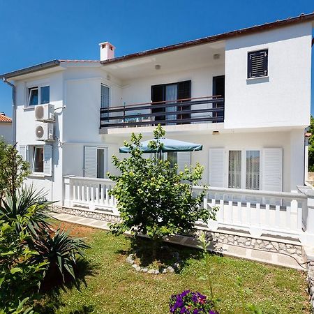 Villa Rosi Krk Town Exteriör bild